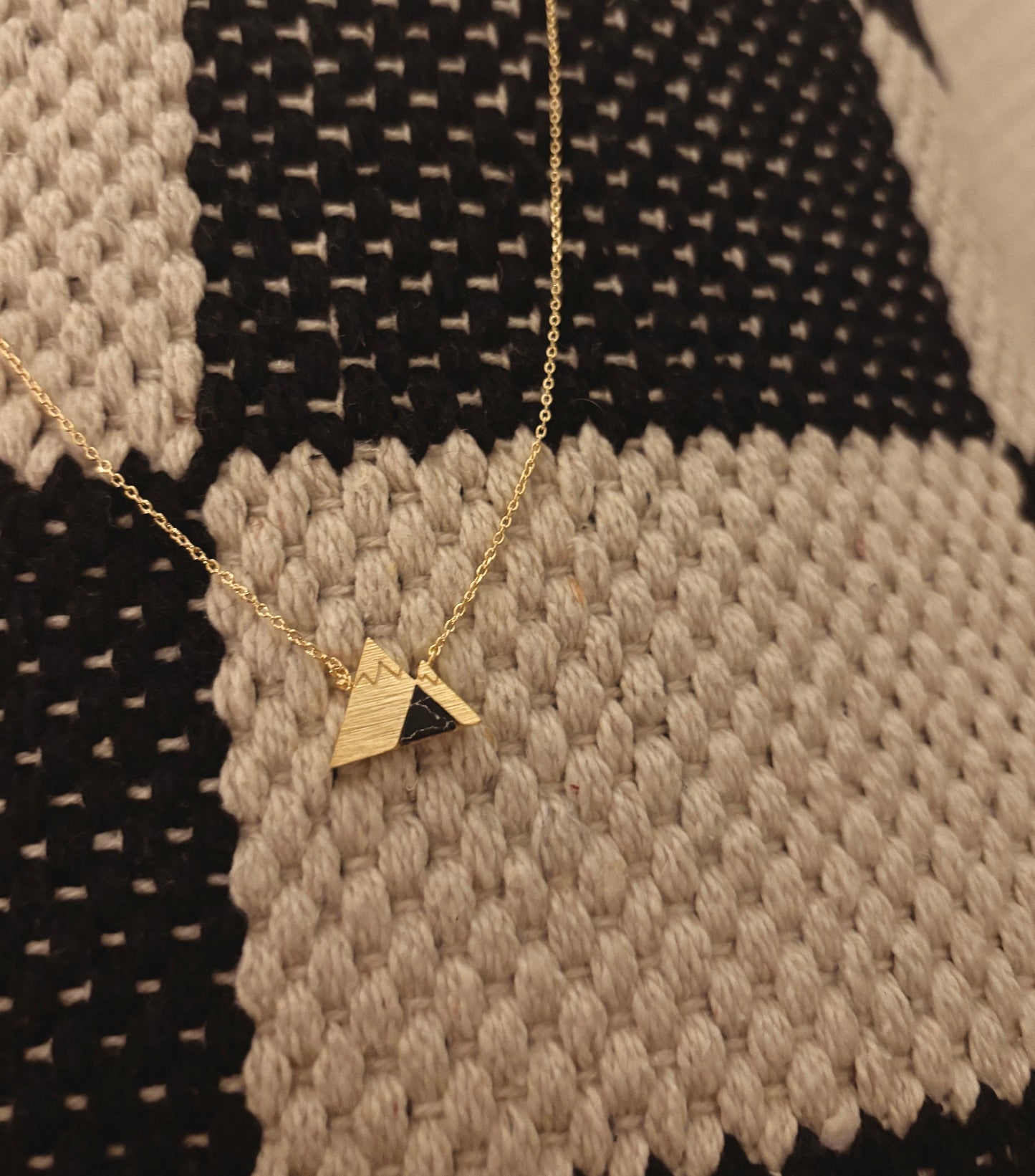 nez perce pendant necklace