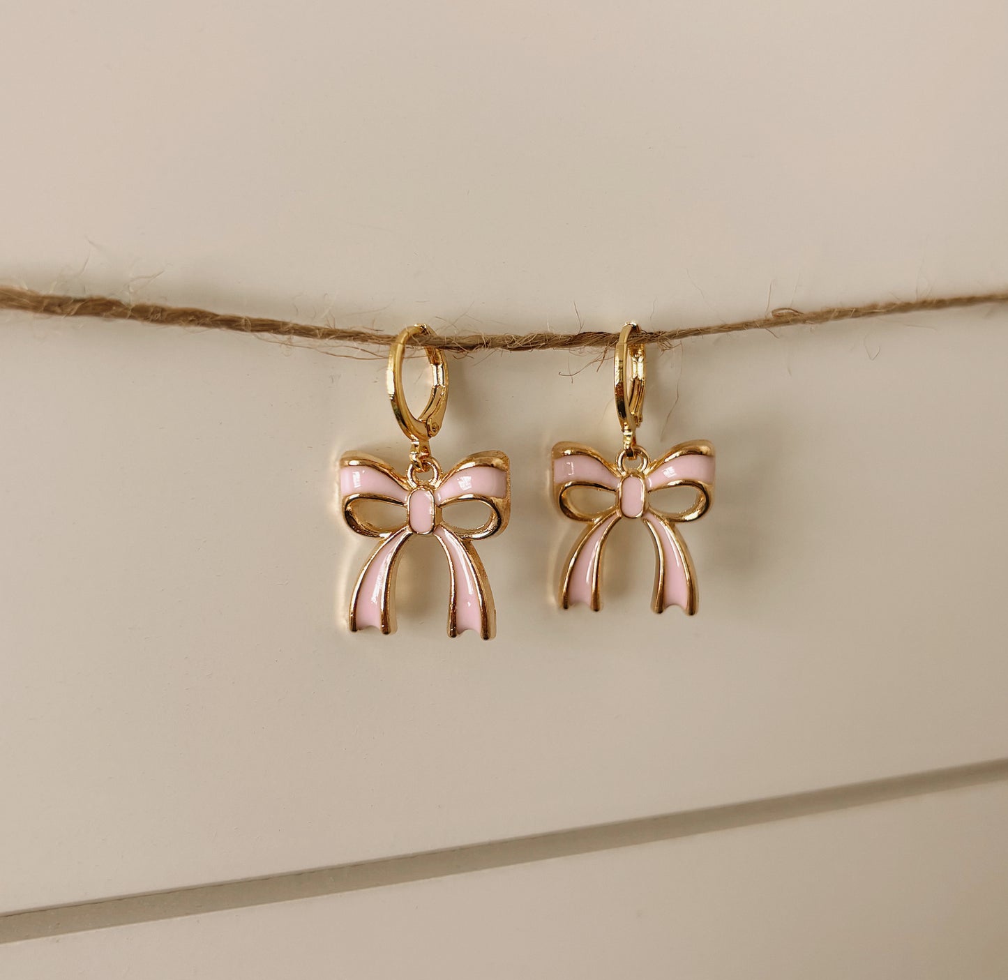 isla bow earrings