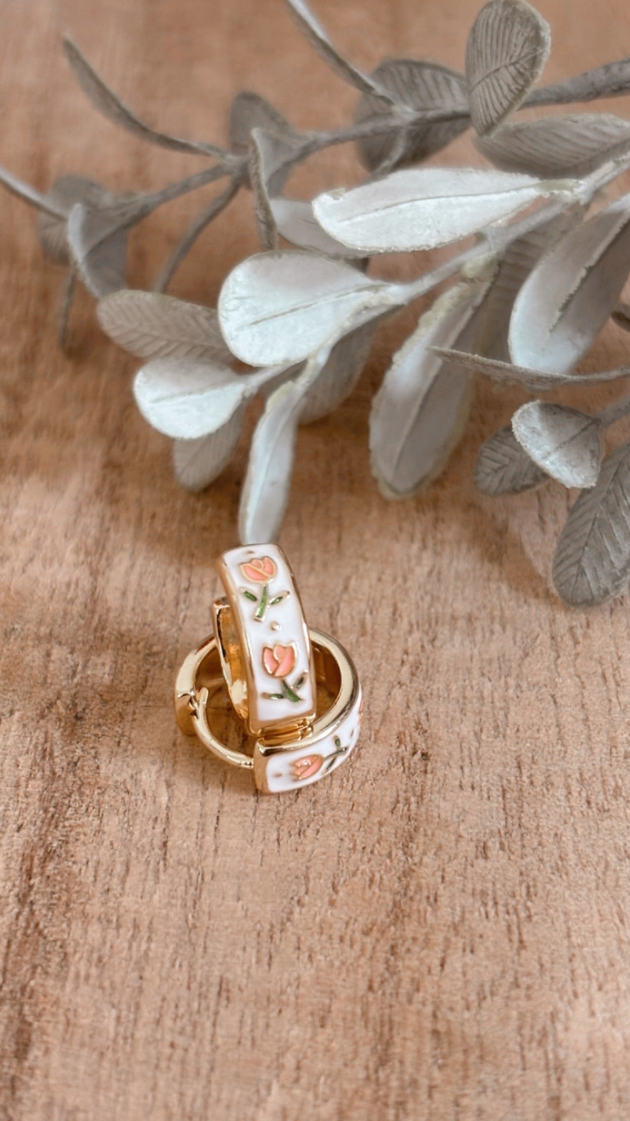 tea time bloom hoops