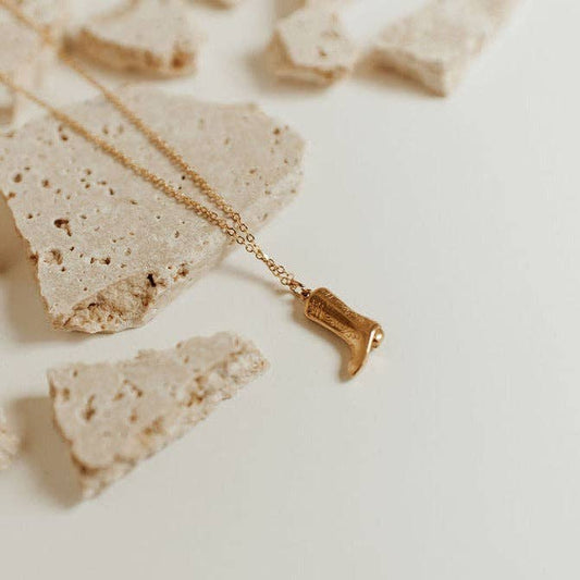 ella boot necklace